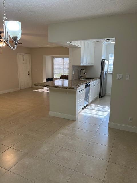 Building Photo - 14404 Canalview Dr