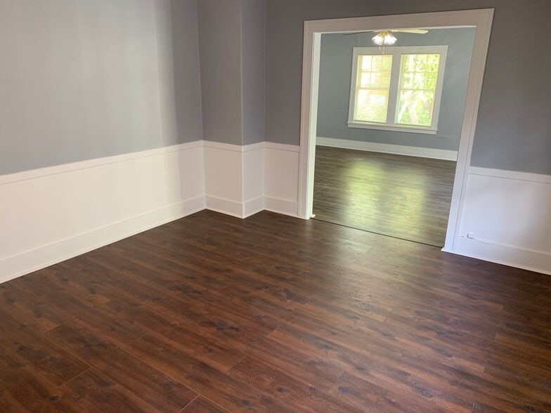 Building Photo - 430 Grand Ave