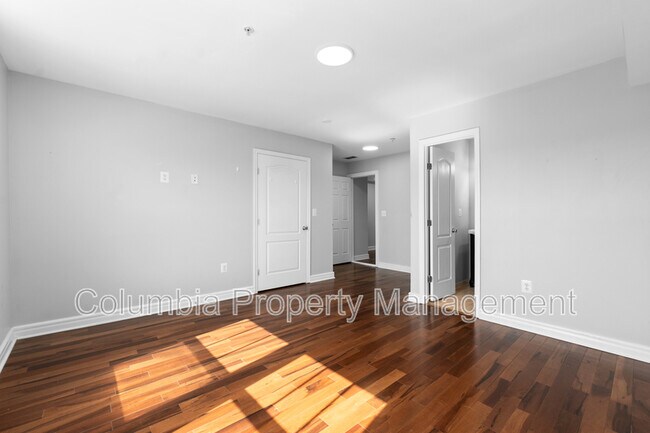 Building Photo - 1829 Providence St NE