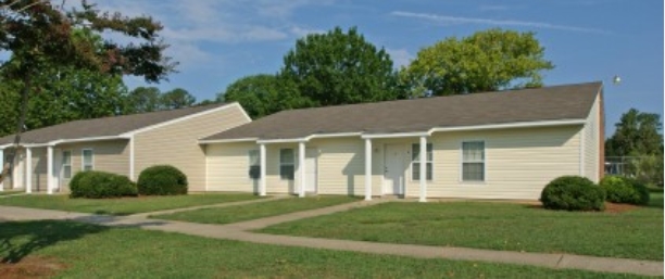 Primary Photo - Conway Village Apartments