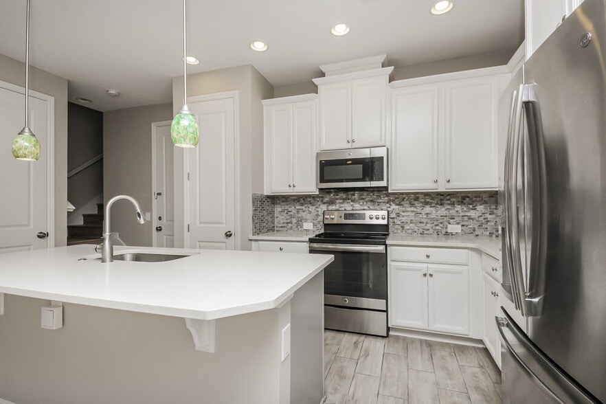 Building Photo - 4617 Tampico Wy