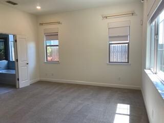 Building Photo - 5009 Creekhollow Way