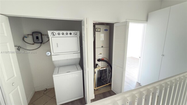 Building Photo - 1522 SW 147th Ter