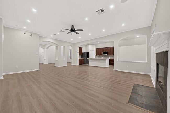 Building Photo - 5607 Granite Falls Ln