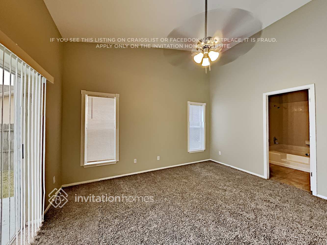 Building Photo - 4704 Bloom Dr