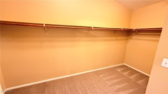 Building Photo - 7777 Lobella St