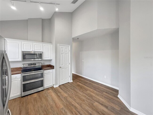 Building Photo - 1510 N 17th St