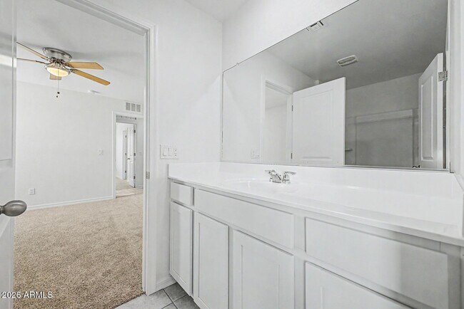 Building Photo - 35450 W Santa Clara Ave