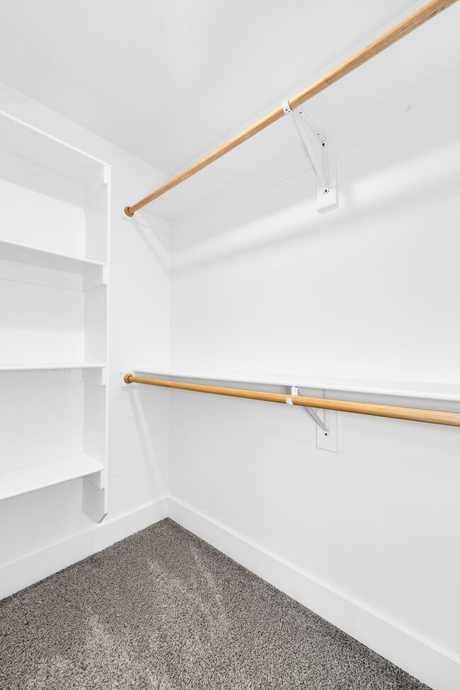 Building Photo - Brand New Home Waiting For you!