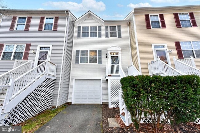 Building Photo - 523 Blacksburg Terrace NE