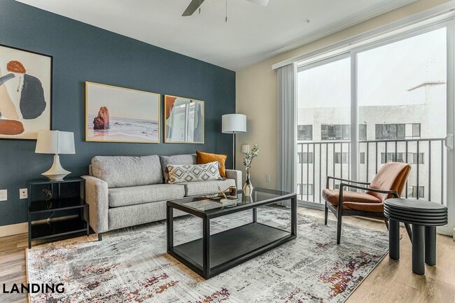 Building Photo - 1000 Western Breeze Circle