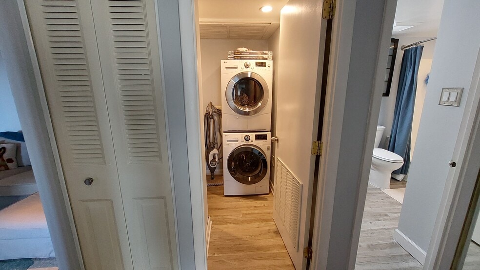 Building Photo - 134 Roberts Ln