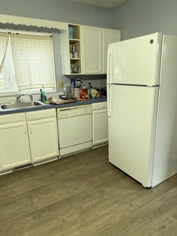 Building Photo - 70 Tyngsboro Rd