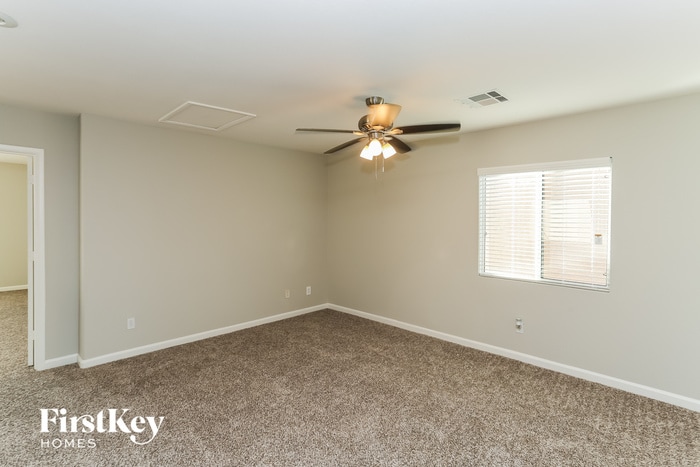 Building Photo - 9720 N Fast Elk St