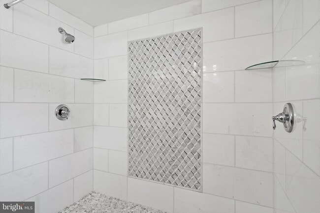 Building Photo - 383 Upper Gulph Rd