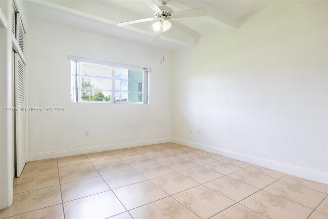 Building Photo - 7620 SW 82nd St