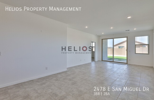 Building Photo - 2478 E San Miguel Dr