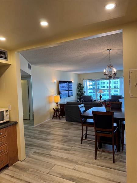 Building Photo - 3550 Galt Ocean Dr