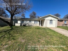 Building Photo - 1525 N Christine Dr