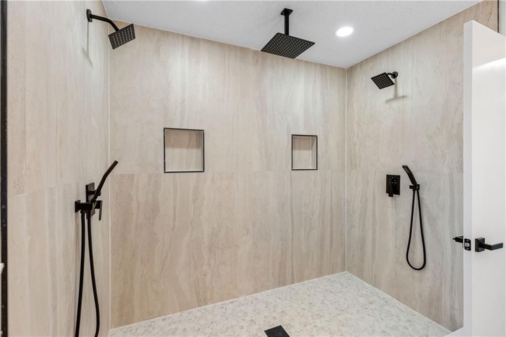 Building Photo - 2095 Uniwattee Trail SE