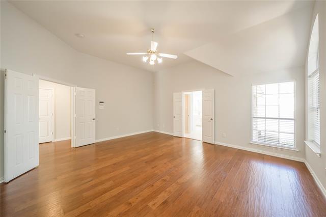 Building Photo - 2616 Barrington Dr