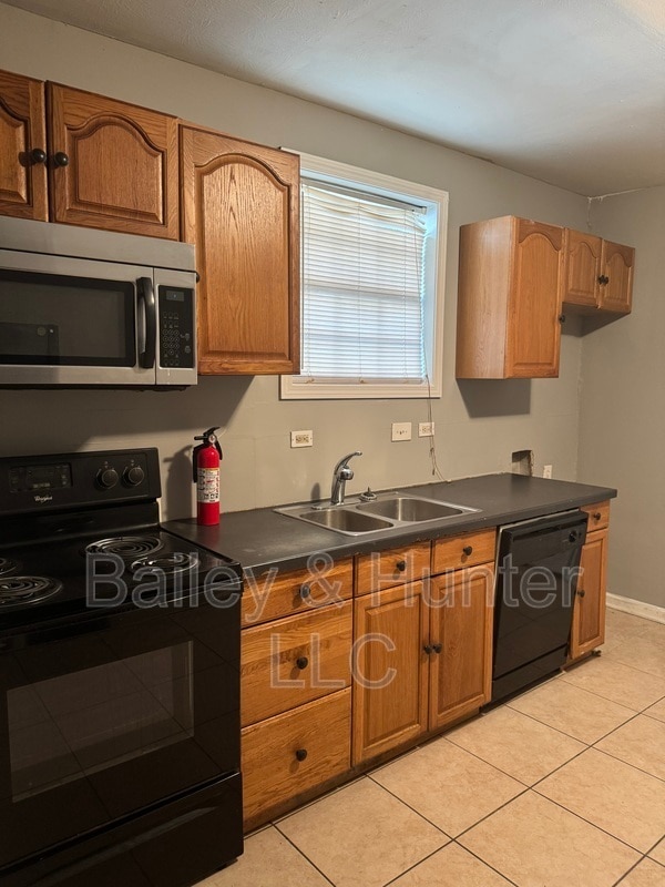 Building Photo - 486 E Ontario Ave SW