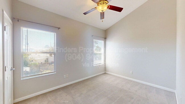 Building Photo - 114 Seminole Rd