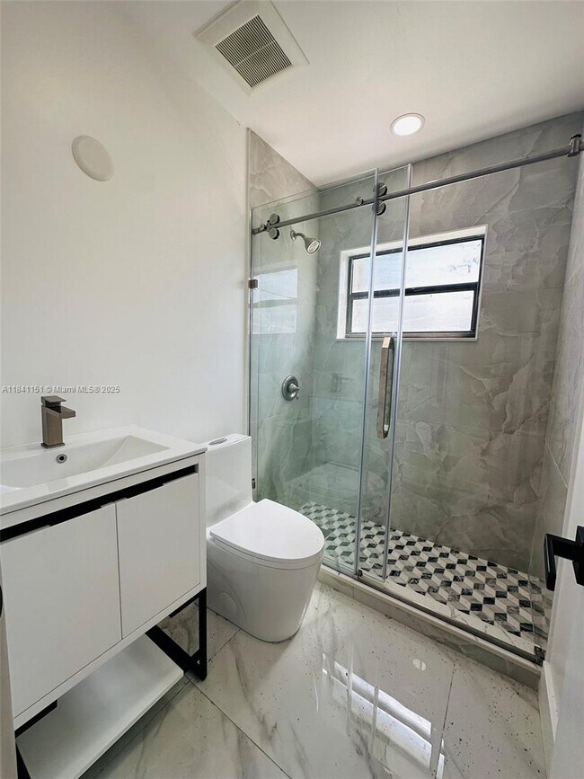 Building Photo - 30120 SW 152nd Ave