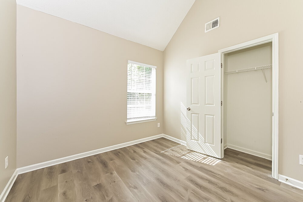 Building Photo - 223 Millstone Dr