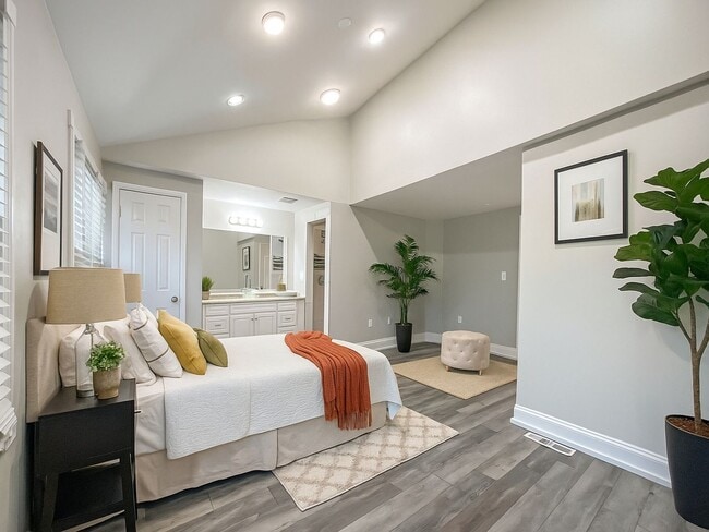 Building Photo - Stunning 4-Bed, 2.5-Bath Corner Lot Home with Modern Upgrades & Detached Garage – Move-In Ready!