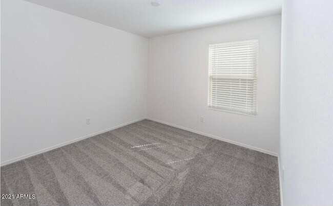 Building Photo - 7259 N 125th Dr