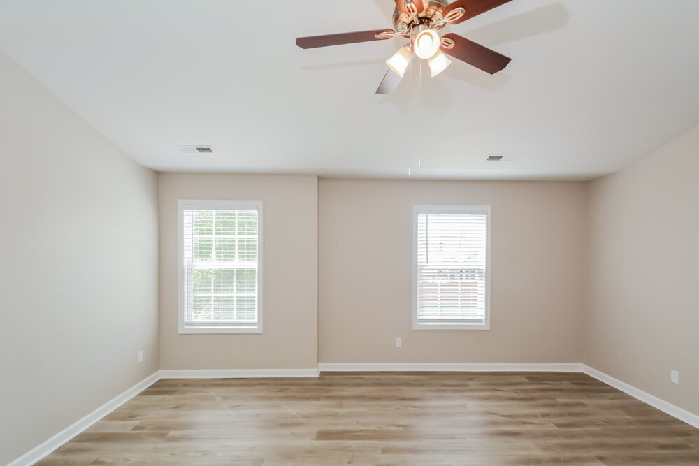 Building Photo - 4005 Iverson St