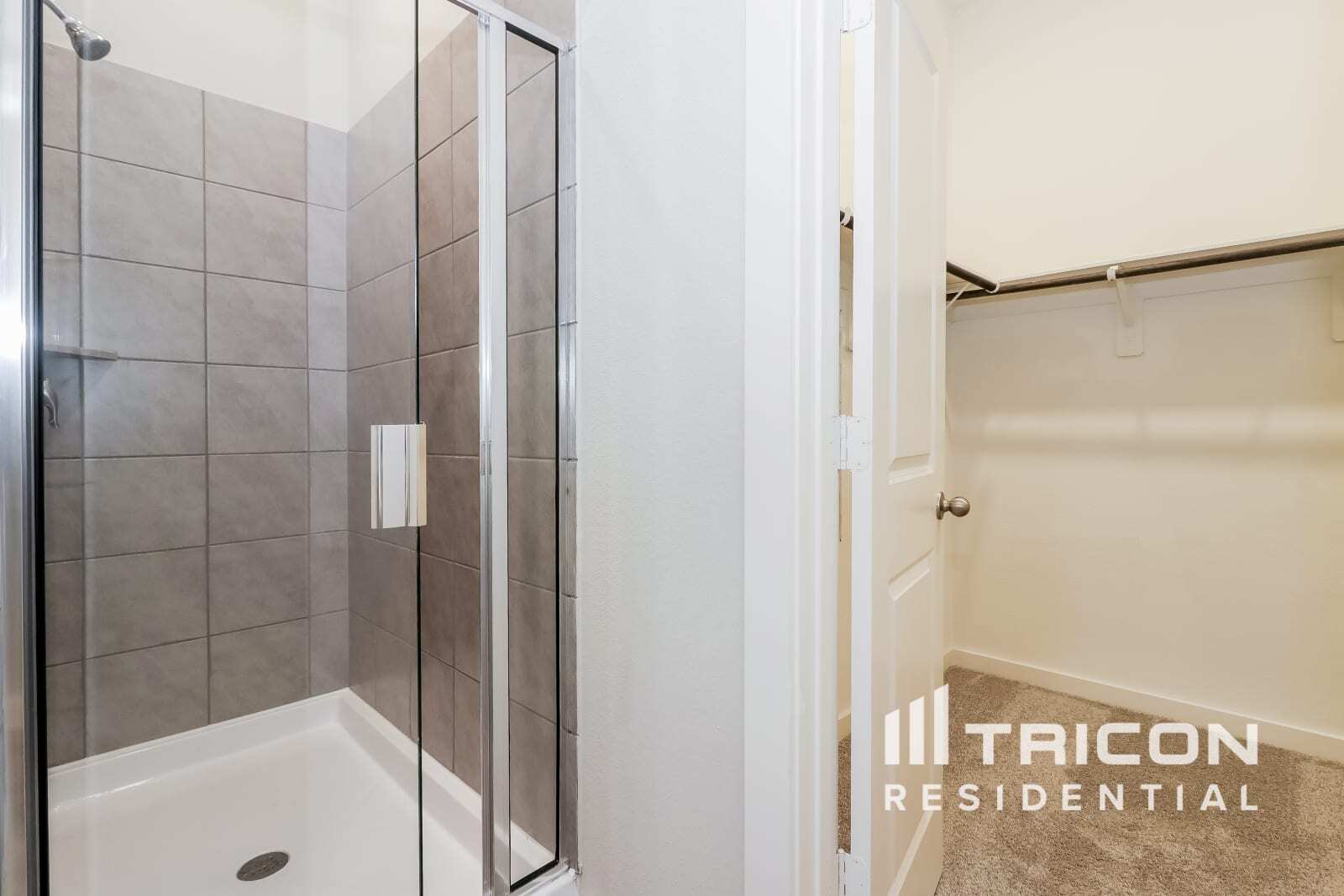 Building Photo - 2423 Cohorn Trl