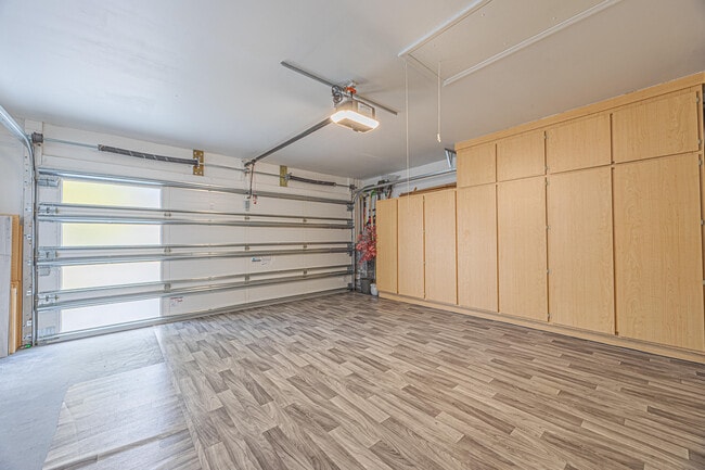 Building Photo - 23246 L'Ermitage Cir