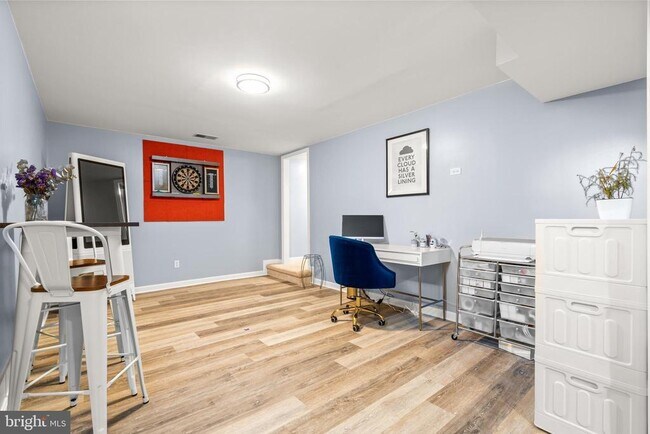 Building Photo - 12127 Eddyspark Dr