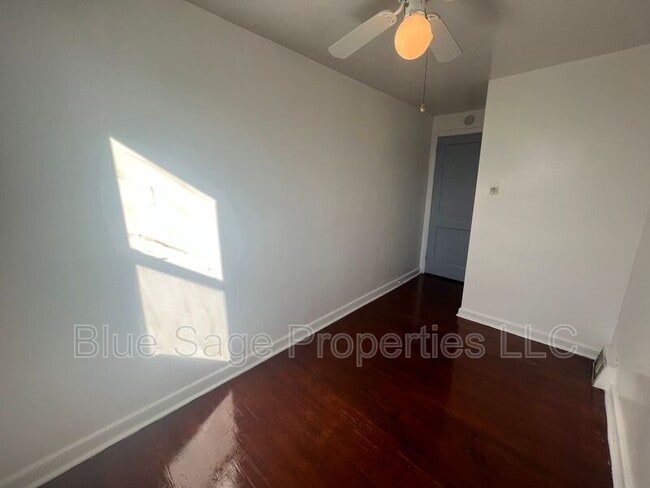 Building Photo - 506 S 2nd St