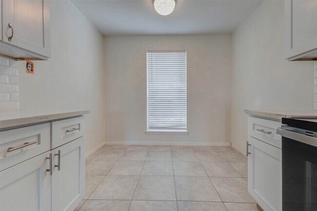 Building Photo - 7622 Williams St