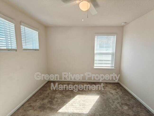 Building Photo - 5138 Sawmill Pt Wy