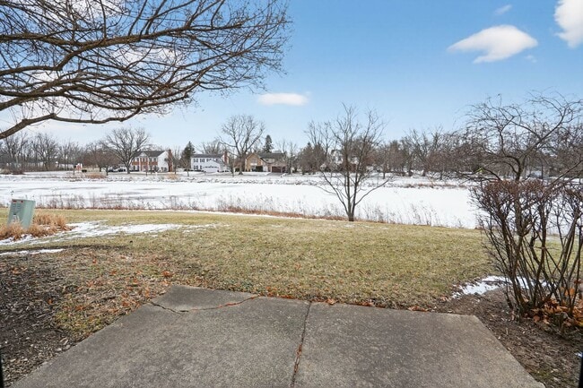 Building Photo - 1336 Queensgreen Cir