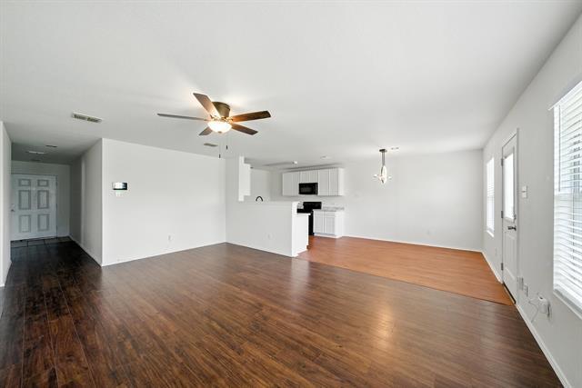 Building Photo - 1429 Royal Meadows Tr