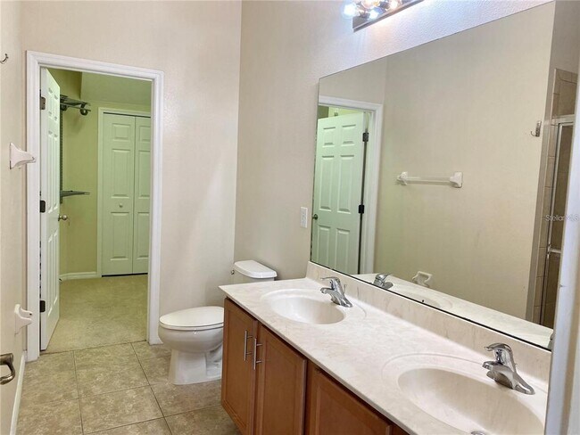 Building Photo - 7975 Northlake Pkwy