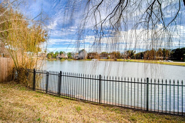 Building Photo - 3135 Old Masters Dr