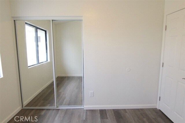 Building Photo - 9505 Arlington Ave