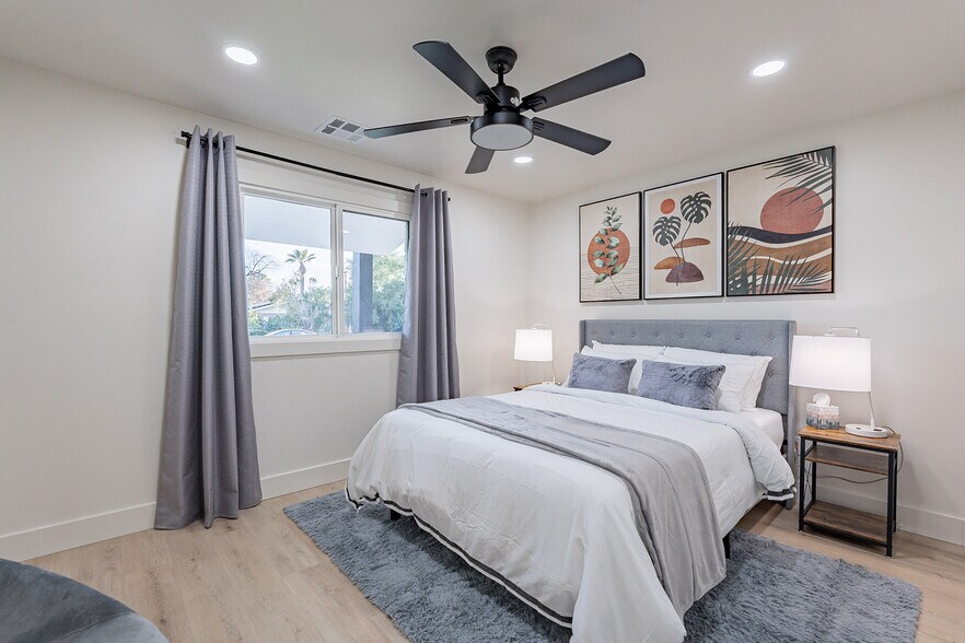 Bedroom #3 - 126 E Palmcroft Dr