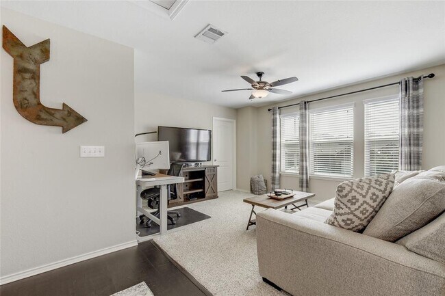 Building Photo - 7916 Springfield Dr