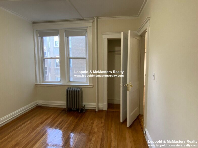 Building Photo - 1175 Boylston St