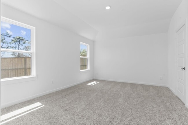 Building Photo - 1015 River Coral Ln
