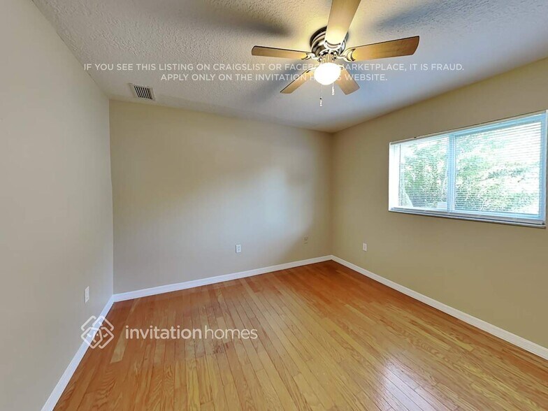 Building Photo - 4439 Diamond Cir W