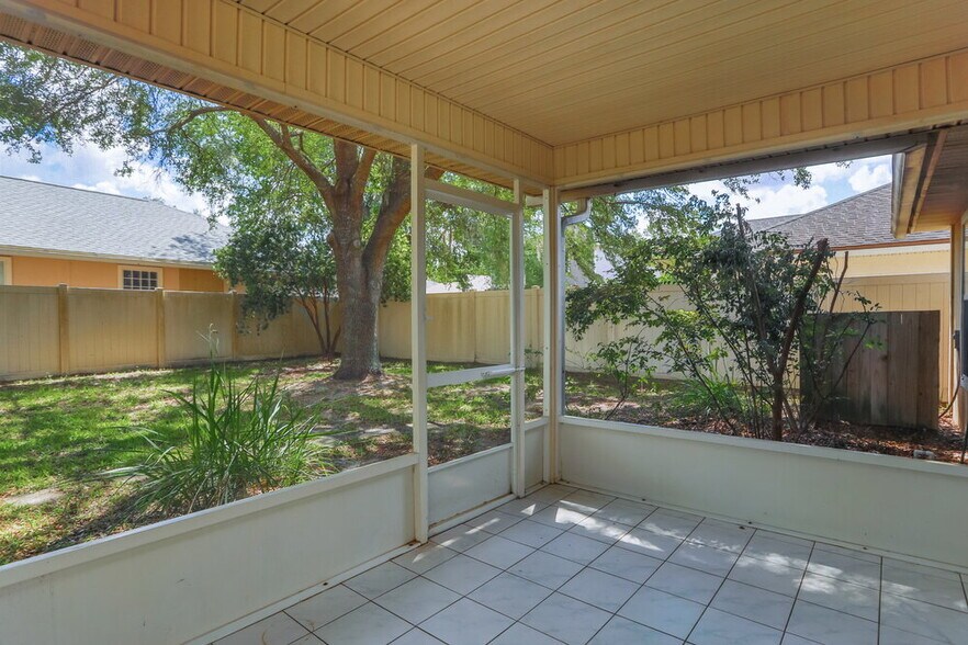 Building Photo - 3899 Pebble Brooke Circle South