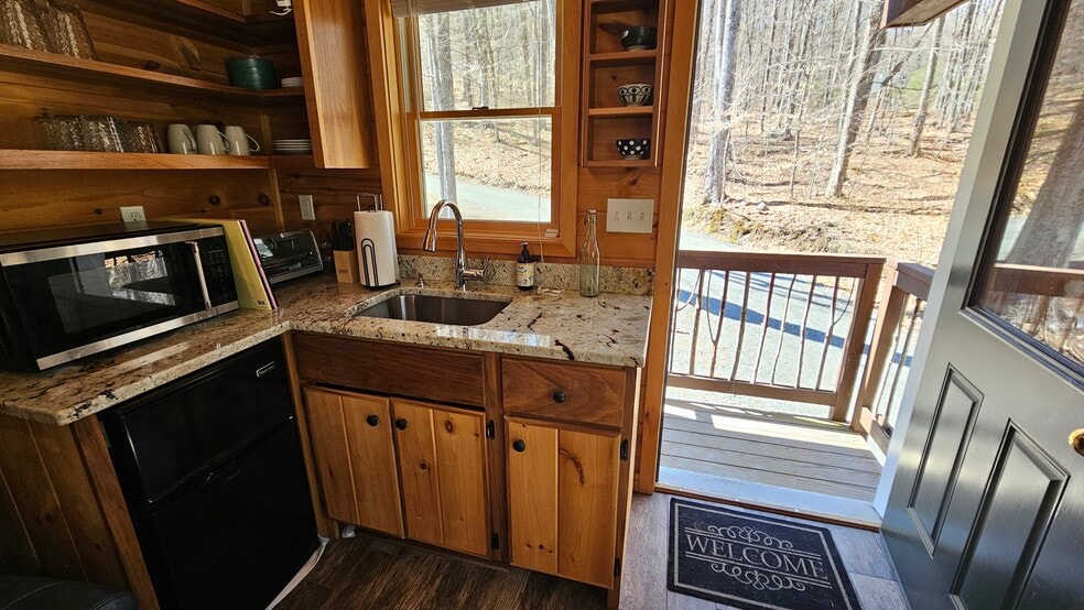 Building Photo - 111 Wiswall Hill Rd